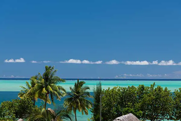 Vue sur le lagon depuis notre maison de vacances à Bora Bora