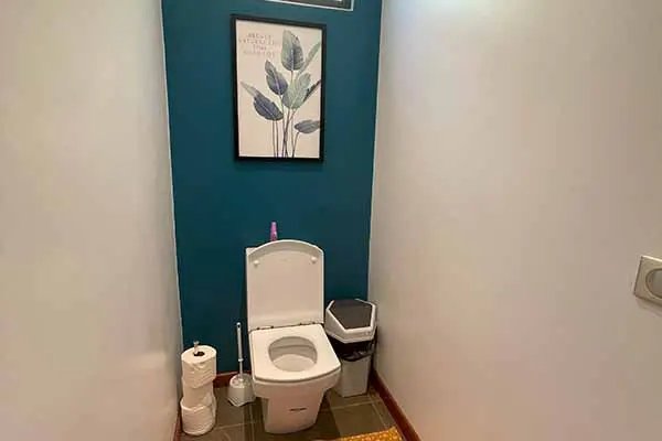 Toilettes modernes dans notre maison de vacances à Bora Bora
